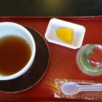 Soke Minamoto Kicchoan Yukarigaoka Ten - 店内で