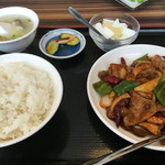 Ouki Shuka - 牛肉としめじの辛味炒め（920円）