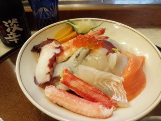 Azuma Zushi - 海鮮丼