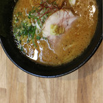 牛もつラーメン 白黒 - 
