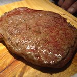 和牛懐石 但馬屋 梅田 - ☆手早く切り分けて☆