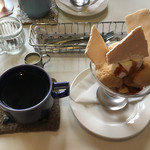 サニー フード カフェ アンド ミュージック - サニーパフェセット　￥９５０