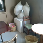 Shiogama Motomachi Danwashitsu - 多賀城出身、松島在住の佐野美里さんのオブジェ。