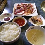 Yakinikuya Ginji - 豚カルビランチ