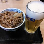 Yoshinoya Ichinanahyakusen Ibaraki Ten - 牛丼並と生中