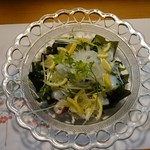 ひとしな屋 かっちゃん - 海鮮サラダのワサビマリネ