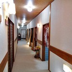 宝船温泉湯元ことぶき - 客室棟の廊下