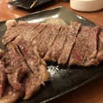 Teppan Ya IPPIN - 山形牛A5ランクのサーロインが焼き上がりました♡ (3時間飲み放題付き5,000円コース)