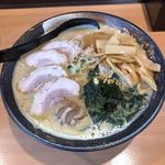 ラーメンだるまや  - 味噌チャーシュー（メンマトッピング）