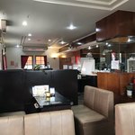 ひこうせん - 昭和が漂う店内