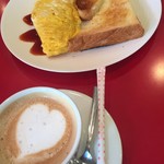 カフェ ラスパルマス - トーストオムレツ