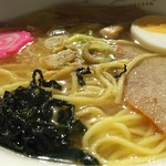 有珠山サービスエリア（上り線）スナックコーナー - 塩ラーメン 炒飯セット。