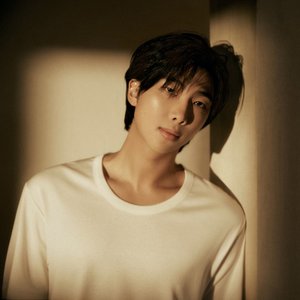 Avatar for RM