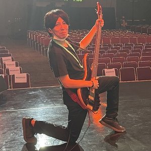 Yoshiya Terayama 的头像