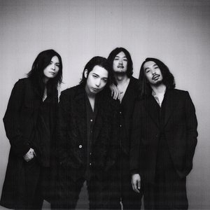 'THE NOVEMBERS' için resim