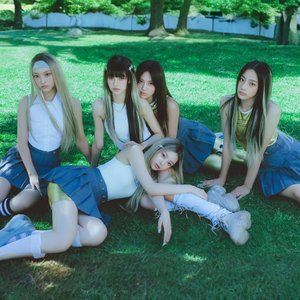 'NewJeans'の画像
