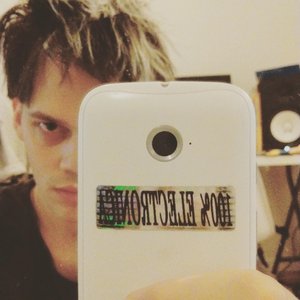 Zdjęcia dla '100% Electronica'